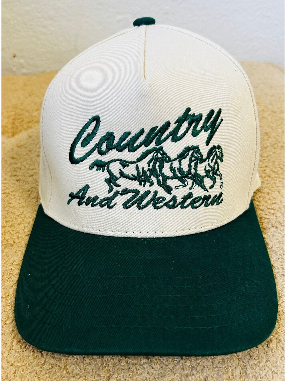 Nissi Caps Country And Western Hat Running Horses Snapback Cream Green